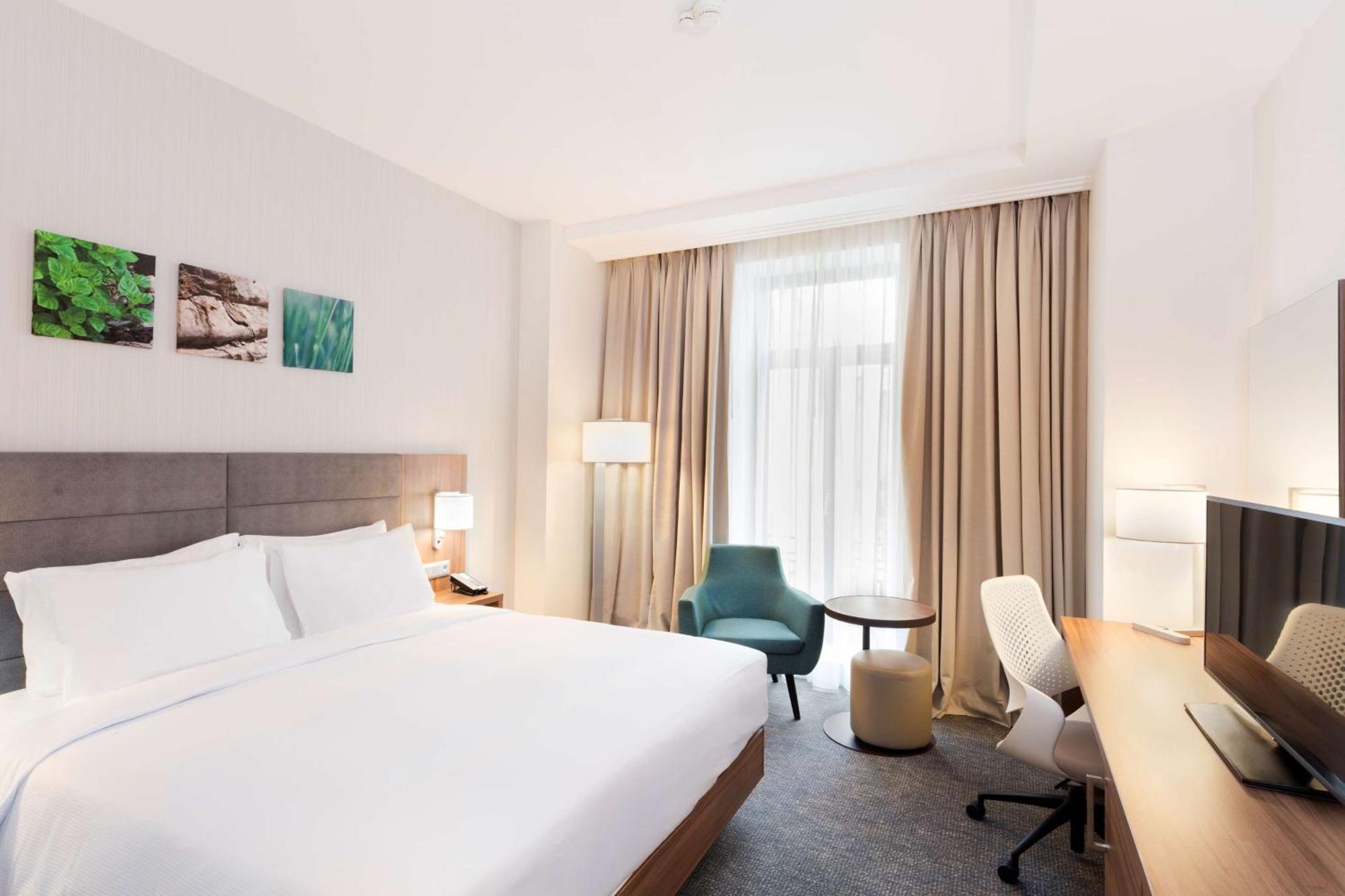 Hilton Garden Inn Bucharest Old Town Ngoại thất bức ảnh